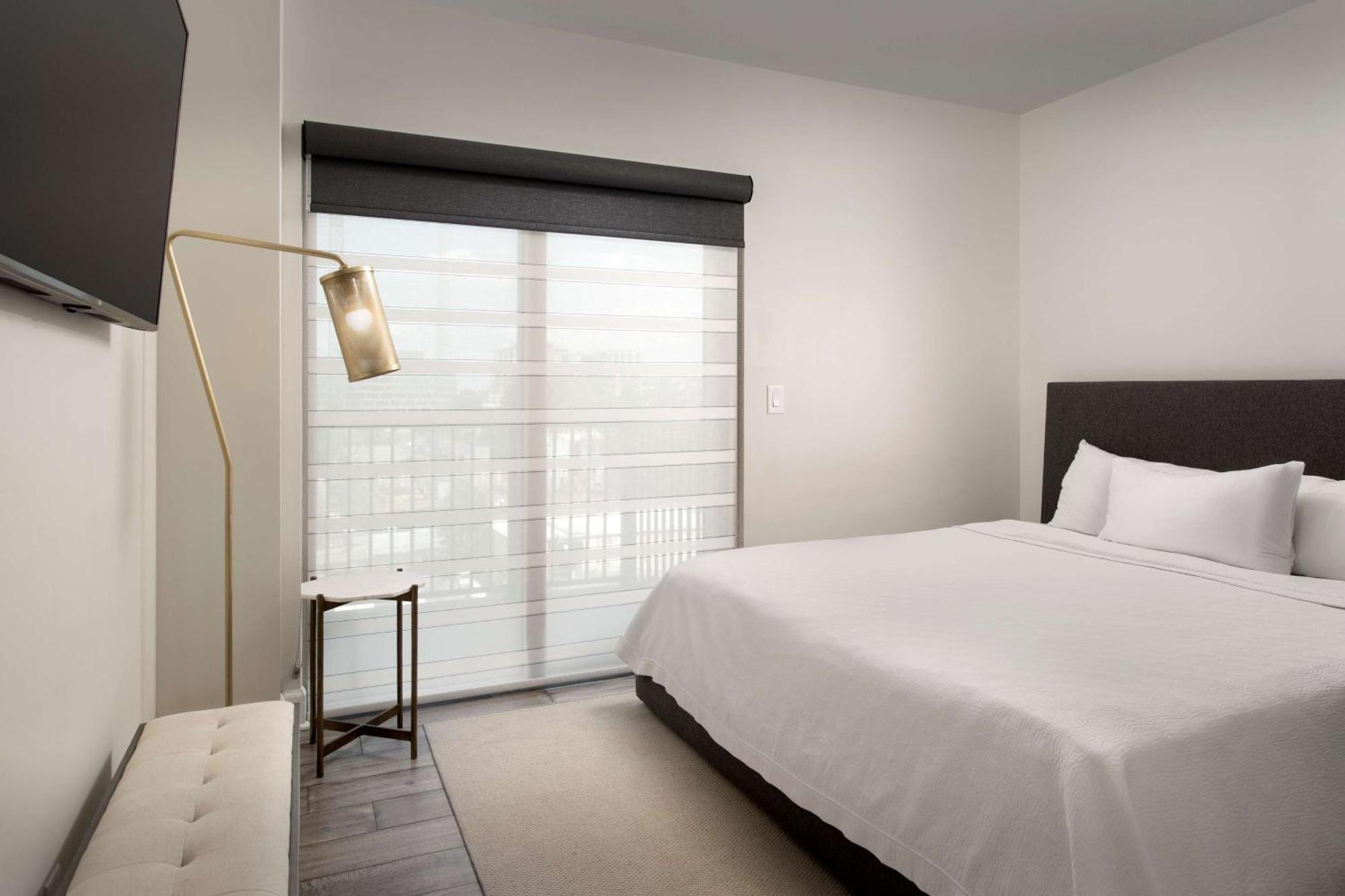 Hotel Home2 By Hilton Downtown Convention Center